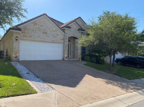 3704 Broadwinged Hawk Cv, Austin, TX 78738-6567