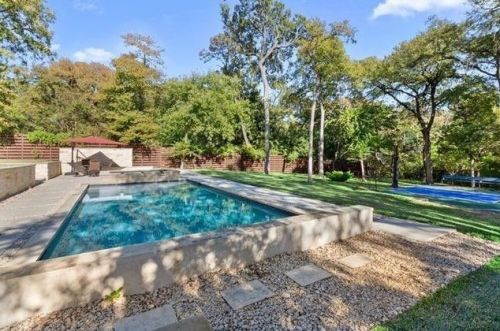 9562 Ash Creek Dr, Dallas TX  75228-3770 exterior