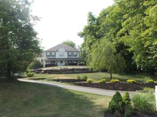 9 Mill Creek Rd, Sparta, NJ 07871-3858