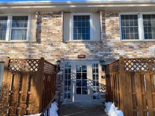 4406 Cedar Lake Rd, Minneapolis MN  55416-3748 exterior