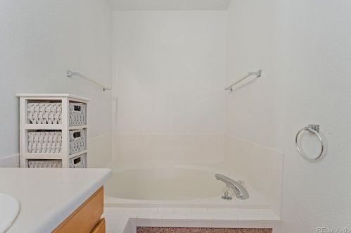 19039 Crestridge Cir, Denver CO  80015-5165 exterior