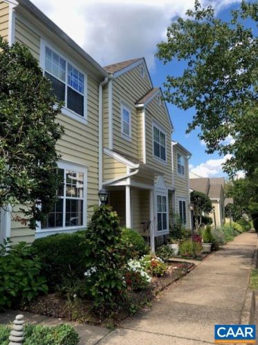 1330 Allister Grn, Charlottesville, VA 22901-0600