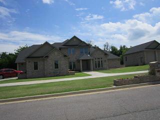 2909 Silver Maple Ln, Poteau, OK 74953-8727