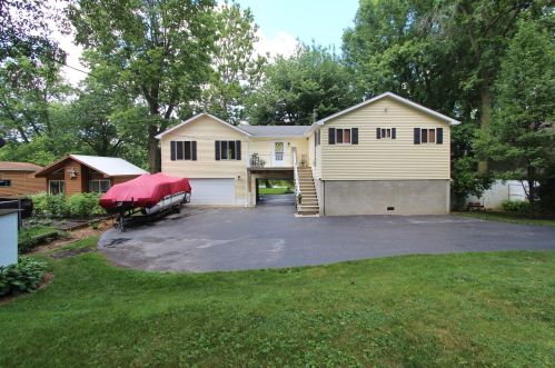 3415 2062nd Rd, Ottawa, IL 61350-9468