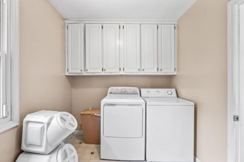 1627 Beacon Hill Blvd, Atlanta GA  30329-2517 exterior