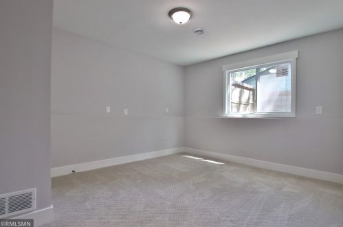 4353 Bear Path Trl, Saint Paul MN  55122-2218 exterior