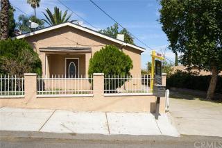 11739 Hazeldell Dr, Riverside, CA 92505-3324