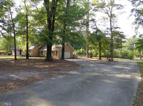 309 Avondale Dr, Hiltonia, GA 30467-8649