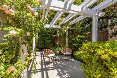 16025 Via Dicha, Rancho Santa Fe, CA 92091-4262