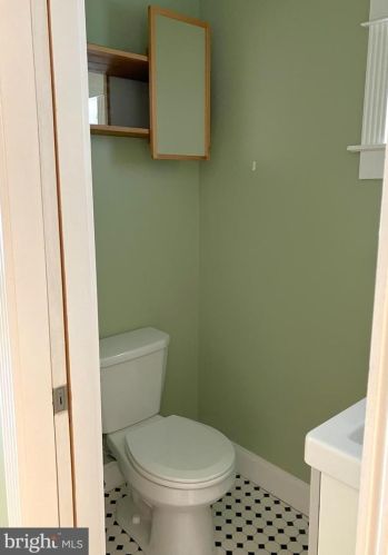 1229 12 St, Philadelphia PA 19147-4903 exterior