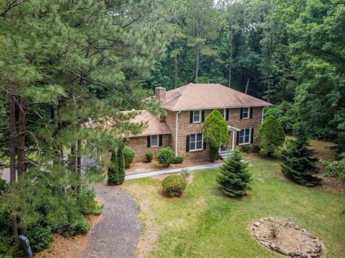 2040 Ebenezer Rd, Conyers, GA 30094-6242
