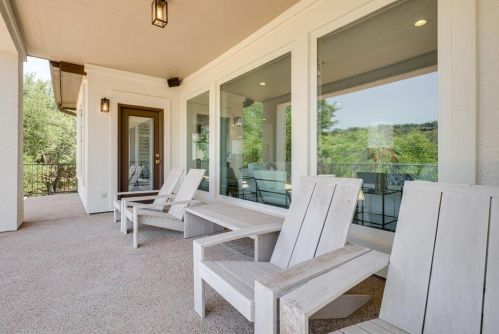 13920 Flt Top Rnch Rd, Austin TX  exterior