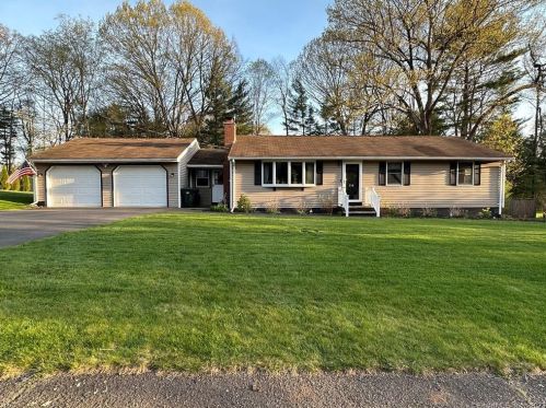 218 Foley Dr, Southington, CT 06489-4429