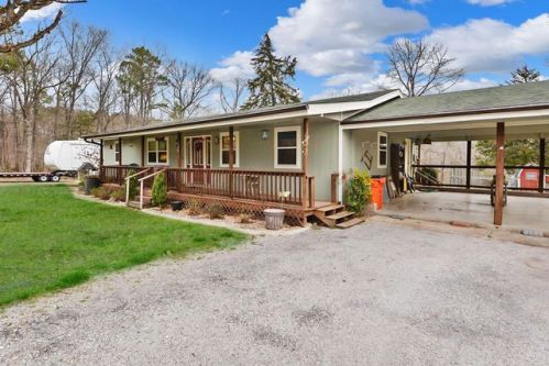 124 Sunvalley Ln, Lampe, MO 65681-7342