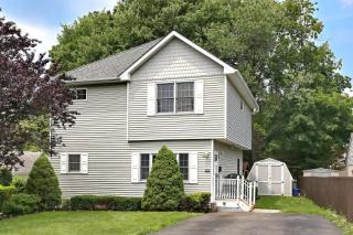 102 Sherwood Ave, Mahwah, NJ 07430-1265