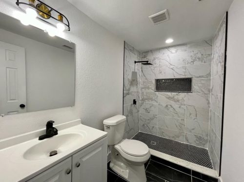 1325 Richmond Ave, Fort Worth TX  76104-6116 exterior