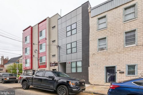 417 Cumberland St, Philadelphia PA  19133-3013 exterior