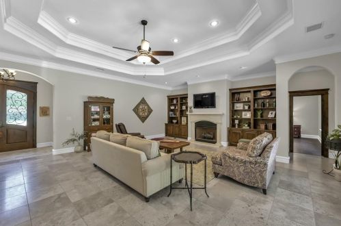 1612 Sweet Gum St, Conroe TX  77385-9530 exterior