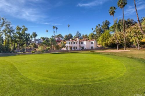 2624 Cridge St, Riverside CA  92507-5607 exterior