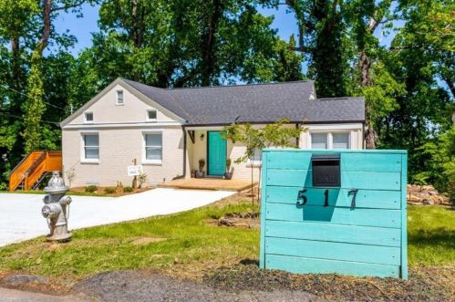517 Hascall Rd, Atlanta GA  30309-2227 exterior