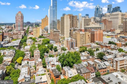 334 12th St, Philadelphia PA  19107-1123 exterior