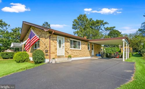 4338 Winfield St, Harrisburg, PA 17109-1527