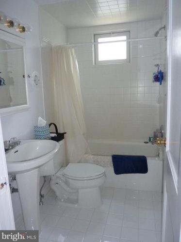 115 Maple St, Princeton NJ  08542-3849 exterior