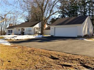 21 West St, Newtown, CT 06470-2059