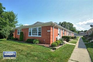 320 Short St, Lemont, IL 60439-4229