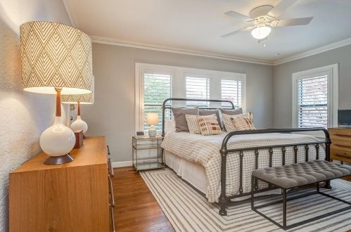 2504 Cockrell Ave, Fort Worth TX  76109-1116 exterior