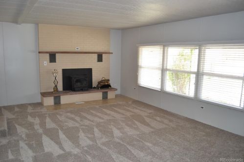 322 Grape St, Hudson, CO 80642-2100