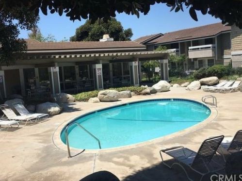 130 Streamwood, Irvine CA  92620-1964 exterior