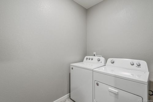 8365 132nd Pl, Denver CO 80602-8468 exterior