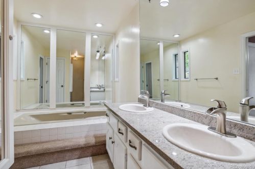 12426 Cedar Cir, Denver CO  80012-1319 exterior