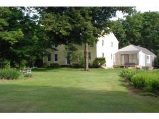 190 Johnson Corner Rd, Lyndeborough, NH 03082-6409