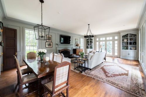 2943 Habersham Rd, Atlanta GA  30305-2847 exterior
