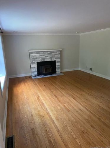 140 Hoerle Blvd, Torrington CT  06790-3243 exterior