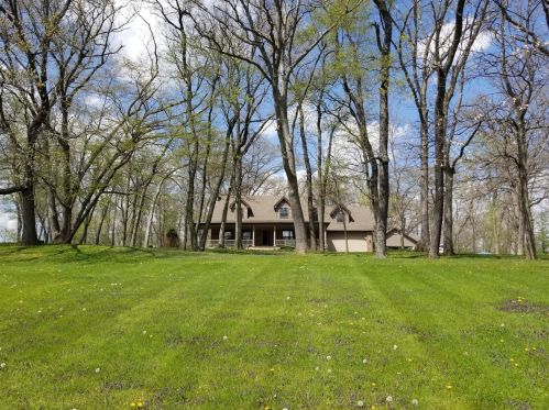 9218 Wonder Lake Rd, Bull Valley, IL 60098-8202