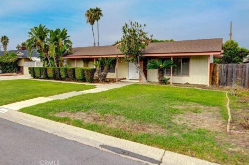 1141 Boden Dr, Anaheim, CA 92805-1539