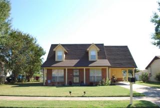 7824 Trading Post Ln, Millington, TN 38053-2240