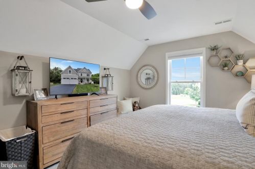 463 Deerfield Village Dr, Shepherdstown WV  25443 exterior