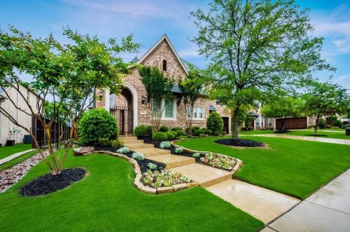3712 Valencia Ct, Lewisville, TX 75022-5349