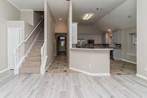 6937 Andress Dr, Fort Worth TX  76132-5031 exterior