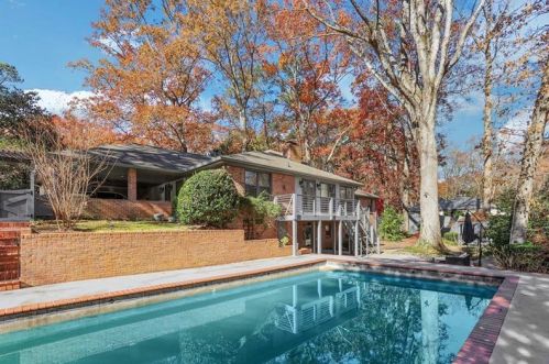 4175 Harrogate Dr, Atlanta GA  30327-3624 exterior