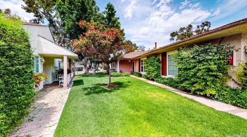 5255 Thorn Tree Ln, Irvine CA  92612-2346 exterior