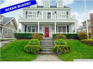 4 Beacon Blvd, Wall Township NJ  08750-1607 exterior