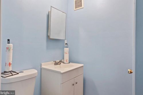 57 Taylor Ave, Trenton NJ  08610-3001 exterior