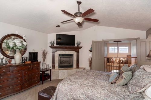 2238 1950, Saint George UT 84790-6237 exterior