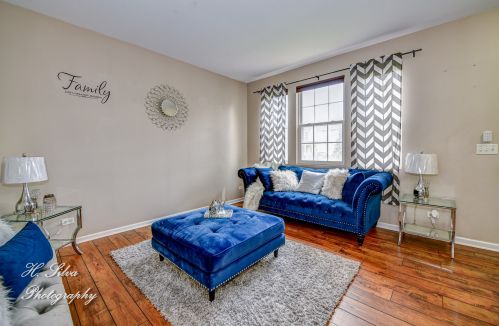 708 Bay Shore Dr, Pingree Grove IL  60140-9144 exterior