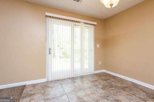 2449 Fairway Cir, Atlanta GA  30331-7107 exterior